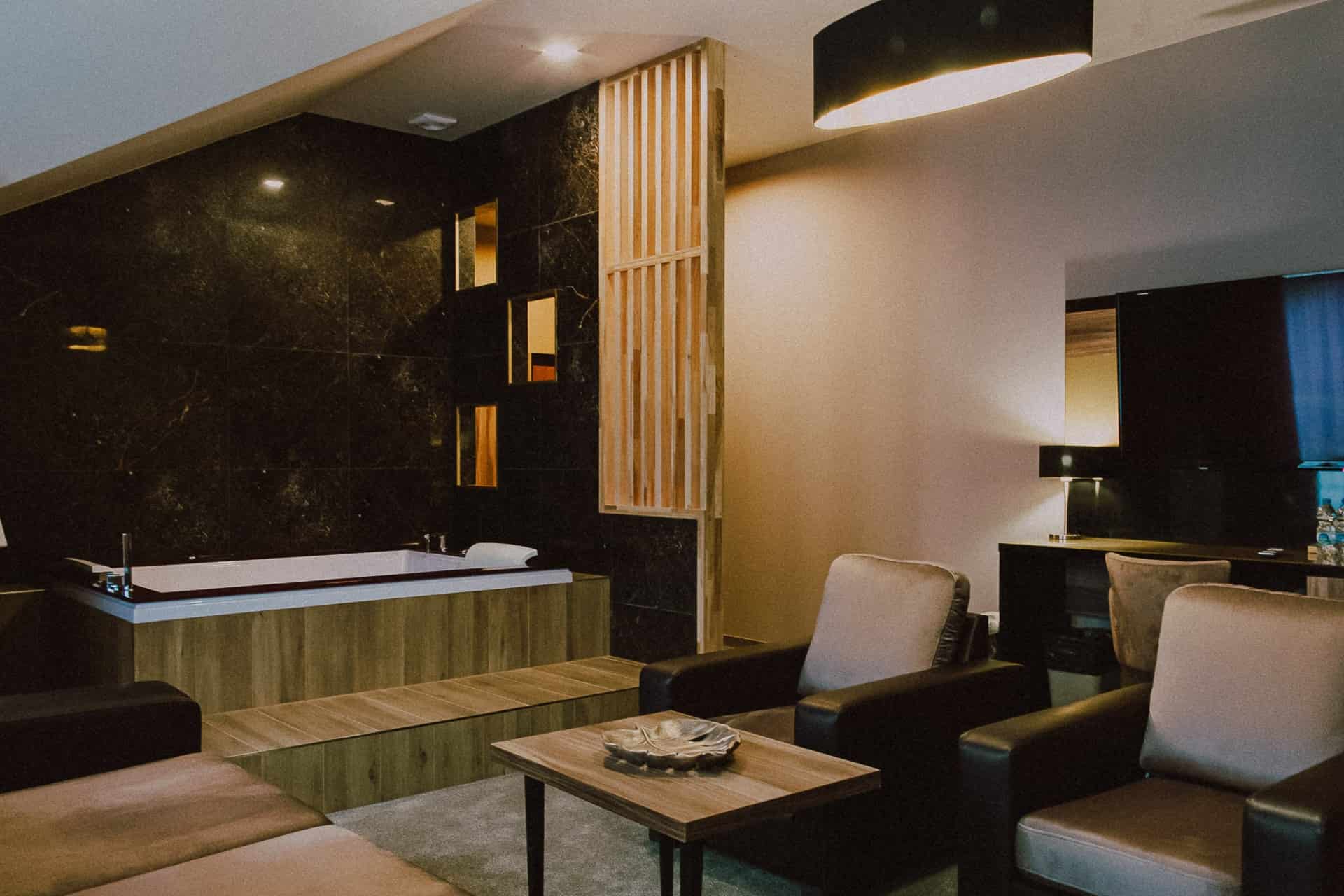 Jacuzzi w apartamencie